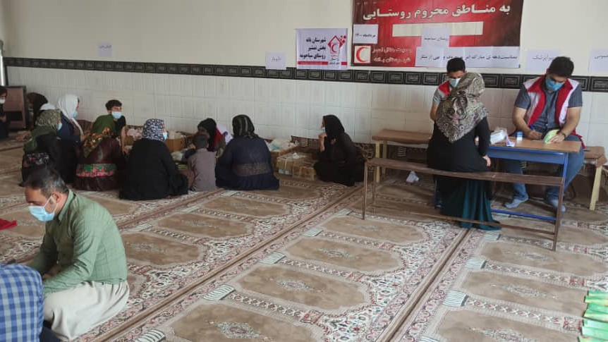 اعزام کاروان سلامت هلالاحمر کردستان به روستاهای دیواندره و بانه